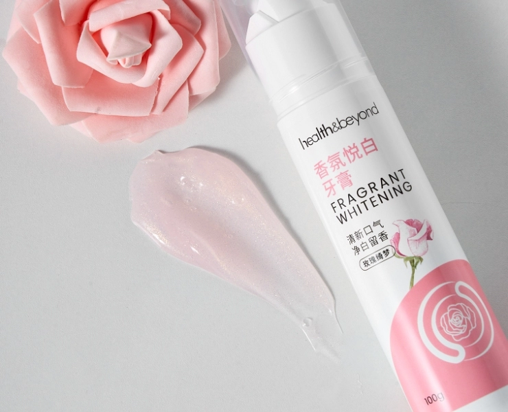 Whitening toothpaste